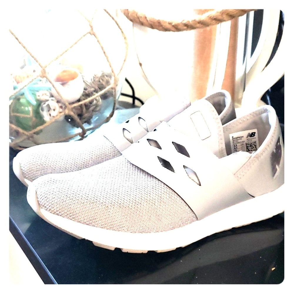 New Balance slip on tennis shoes